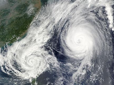 hurricane satellite picture 
