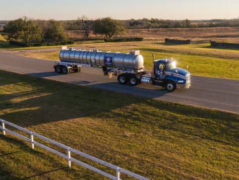 ES-Trailer-stainless-steel-tanker